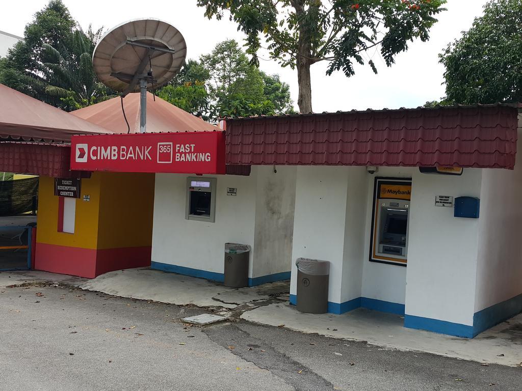 D Savoy Famosa Condo Malacca Eksteriør billede